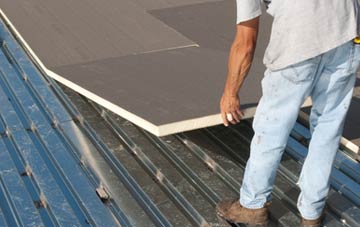 benefits of insulating Marian flat roofing